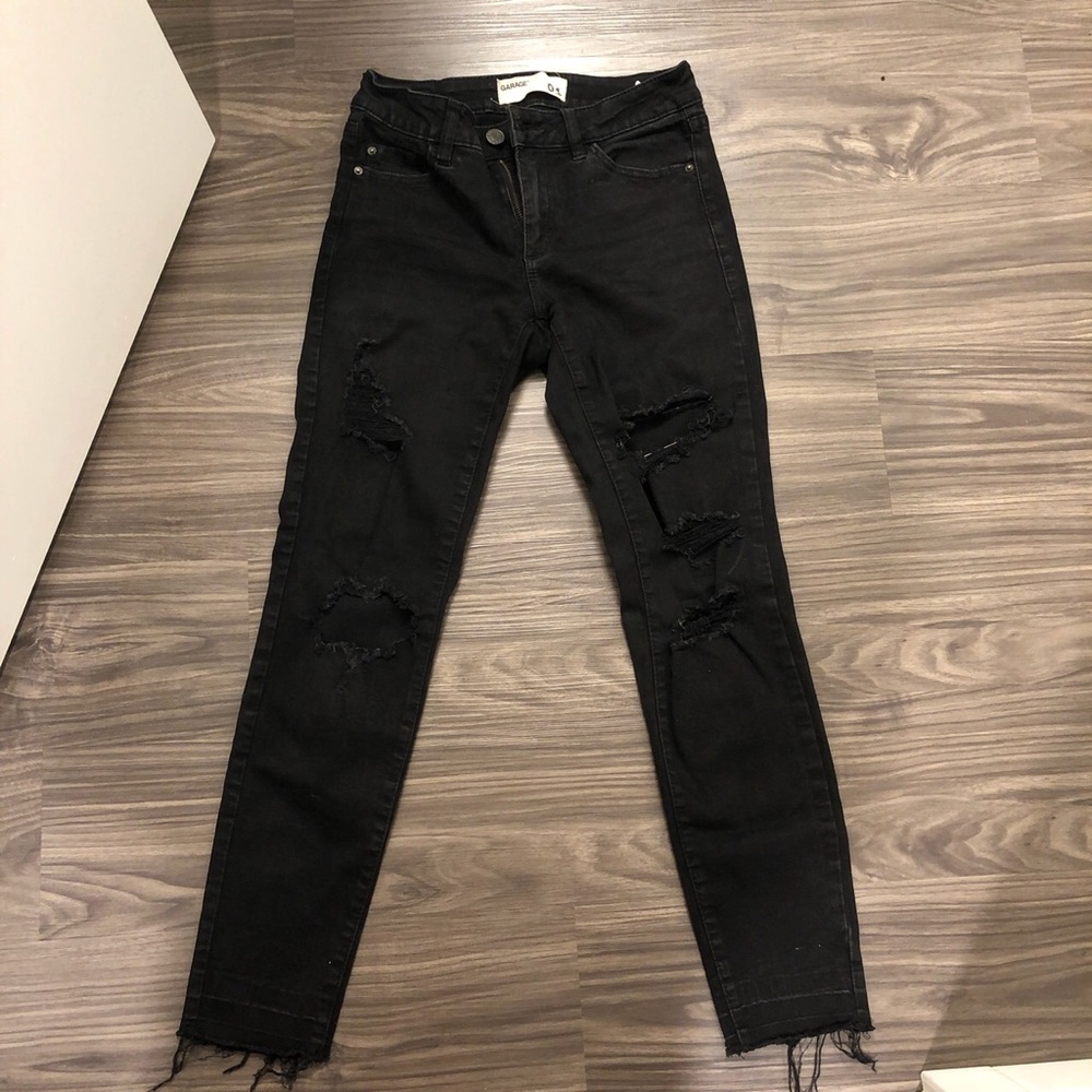 Black ripped jeans